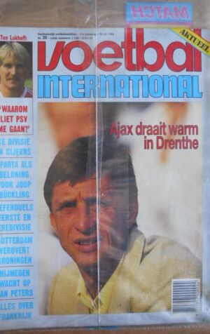 VOETBAL INTERNATIONAL 26-07-1986 Johan Cruijff  [P66]