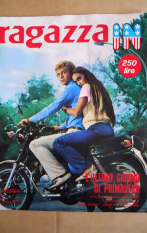 RAGAZZA IN Fotoromanzo  n°6 1978 Massimo Ciavarro Ezio Miani M.P. Conte  [G598]