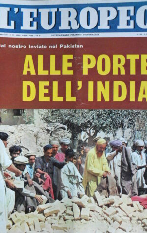 L' EUROPEO n°40 1965 Achille Funi - Racquel Welch in topless - Raro!! [C75]