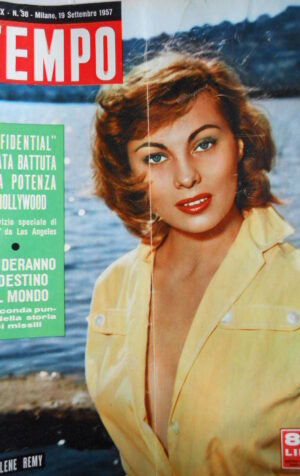 TEMPO n°38 1957 Helene Remy - imbattibili Vanwall di Stirling Moss  [C89]