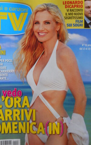 TV Sorrisi e Canzoni n°29 2010 Lorella Cuccarini Belen Rodriguez Shakira [D22]