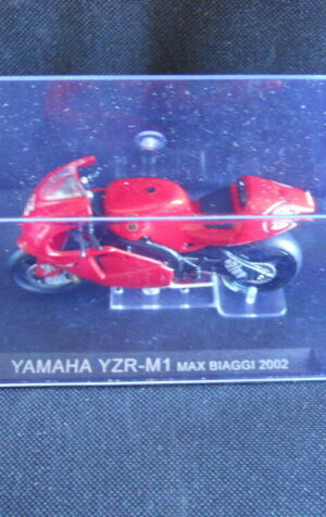 Die Cast Model Moto 1:24 YAMAHA YZR-M1 Max Biaggi 2002 [N3-92 ]
