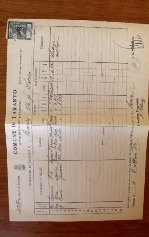 Stato di Famiglia Comune di Taranto 1939 con 1 marca da bollo [AF-26]