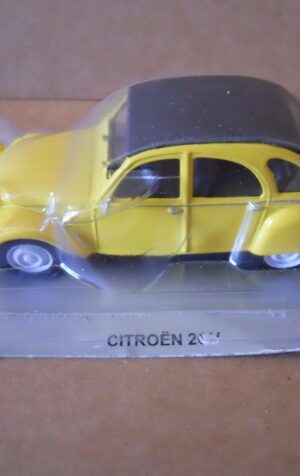 Legendary Cars 1:43 CITROEN 2 CV Sovietica  Die Cast [MV5-2]