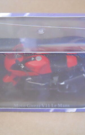 DIE CAST 1:24 MOTO GUZZI V11 LE MANS  ATLAS [MV33]