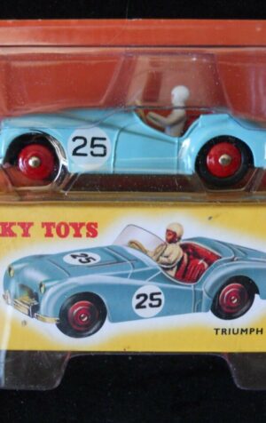 Dinky Toys ATLAS 1:43 TRIUMPH TR2 Sports Model cars [MV1]