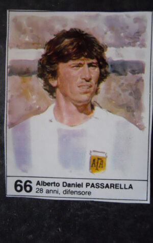FIGURINA ALBUM MUNDIAL 1982 GIORNALINO #66 ARGENTINA DANIEL PASSARELLA [AF3]