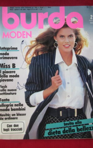 BURDA MODEN CON CARTAMODELLI 2 FEBBRAIO 1988 M 2017 E [C55]