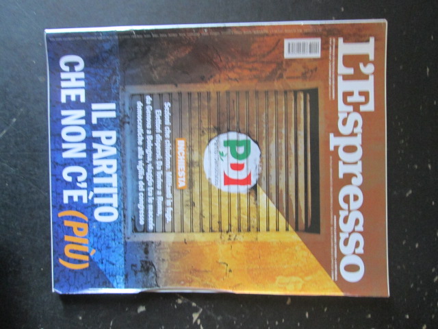 ESPRESSO 49 2018  PAPA FRANCESCO [DV41]