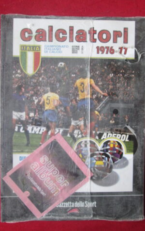 ALBUM CALCIATORI 1976-77 BLISTERATO CO UNA BUSTINA IN REGALO [Q39]